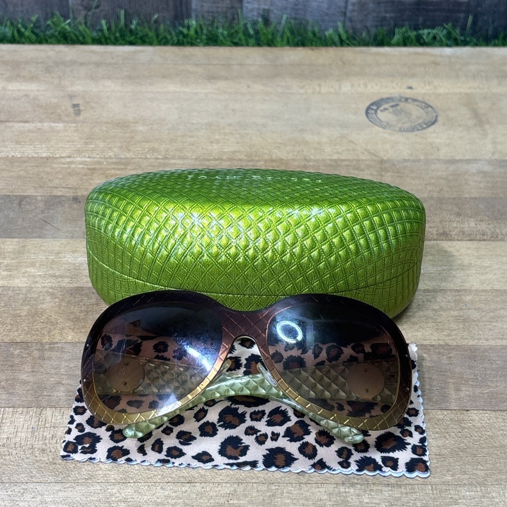 Joan Rivers Collection Women's Oversized Sunglasses Green Brown Quilted Case